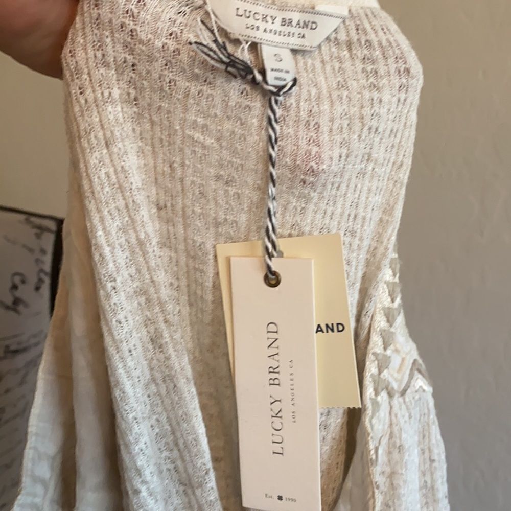 Lucky Brand Brand New Pullover Embroidered Slight Bell Sleeve Top Boho Modern - Picture 8 of 10